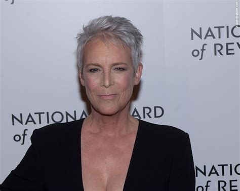 Jamie Lee Curtis is an actress, novelist, producer, director, and politician from the United States. In 1978, she made her film acting debut in John Carpenter's horror film Halloween as Laurie Strode. This sexy lady is 62 years old believe me or not, and she still looks smoking hot!